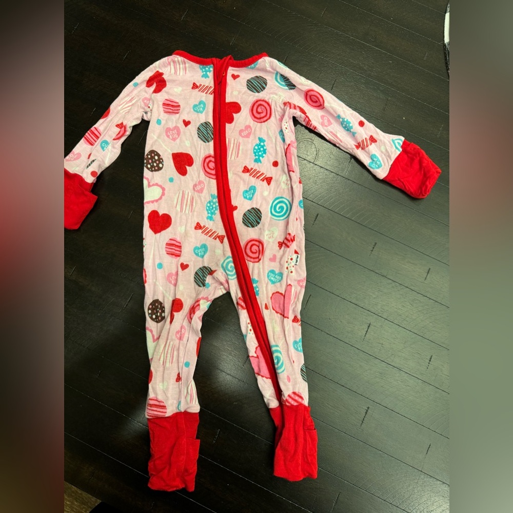 Little Sleepies Valentines Day Print 0-3 months Zippie